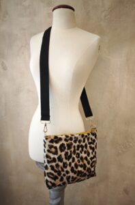 Sac bandoulière léopard