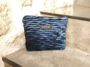 Pochette bleu
